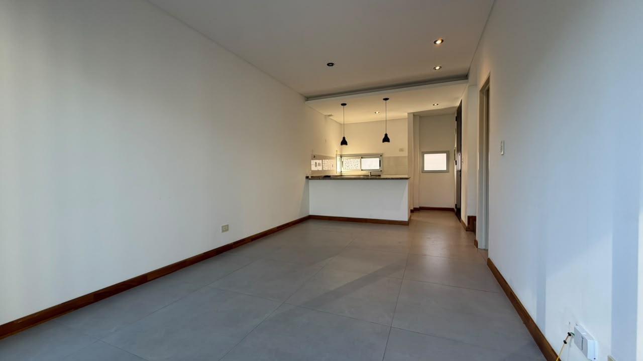 Foto de Departamento en alquiler tipo duplex 2 ambientes en Canning, imagen 5