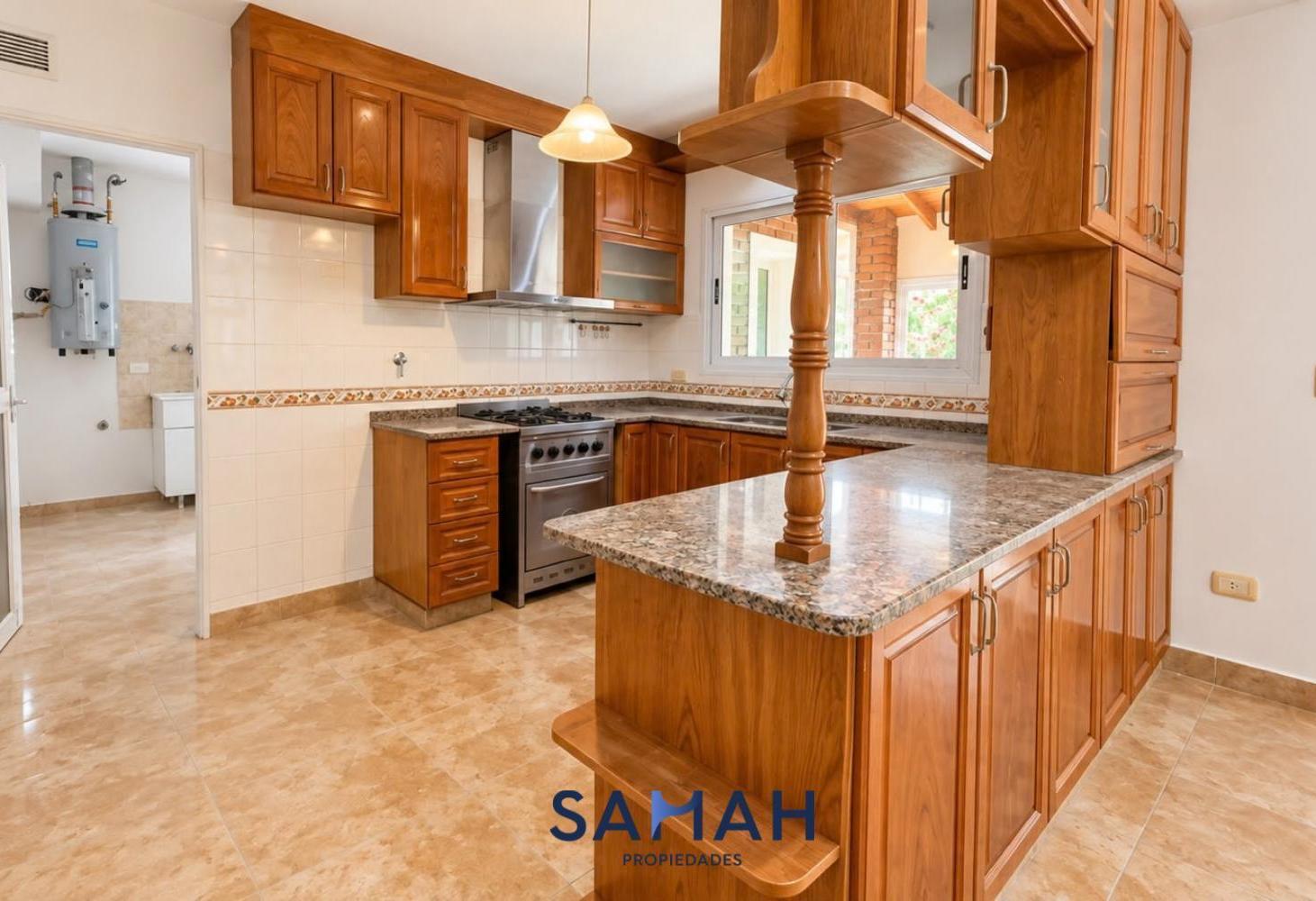 Foto de Casa en venta 5 ambientes en barrio privado en Canning APTO CREDITO, imagen 2