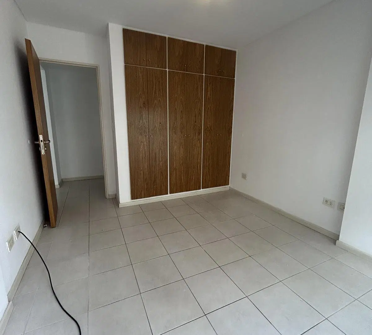 ALQUILER A PARTIR DE JUNIO 1 DORMITORIO CON BALCON AMPLIO BARRIO MARTIN 3
