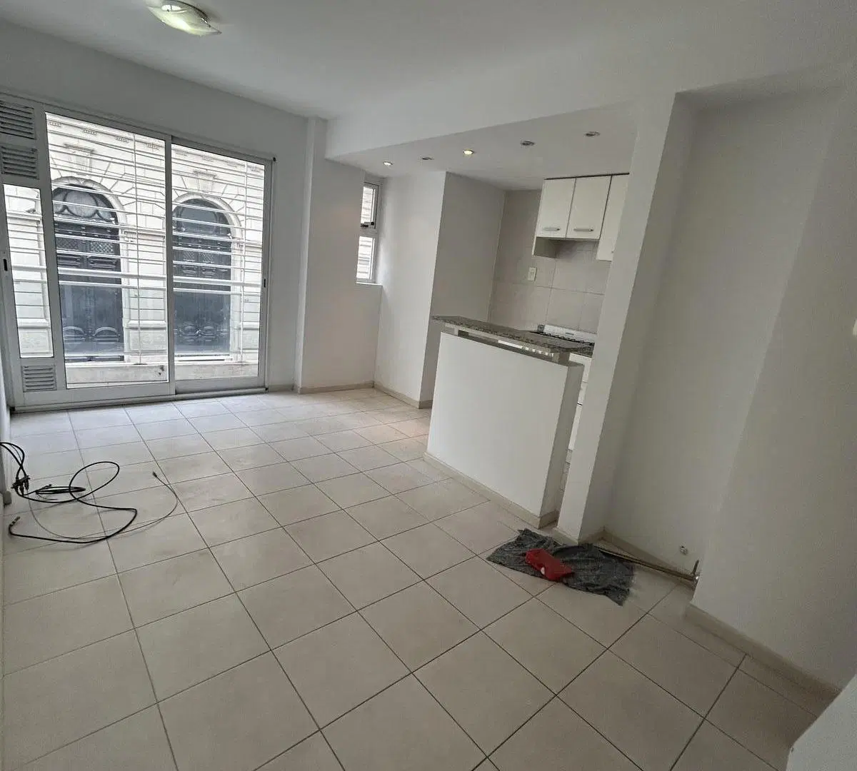 ALQUILER A PARTIR DE JUNIO 1 DORMITORIO CON BALCON AMPLIO BARRIO MARTIN 5