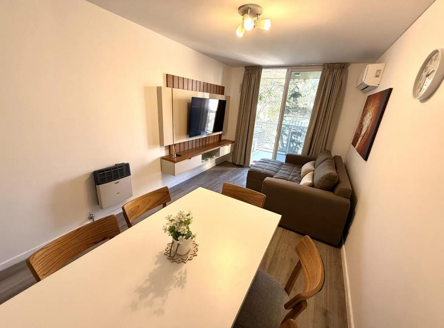 ALQUILER TEMPORARIO EL MES $940.000 1 DORMITORIO CON BALCON ROCA Y MENDOZA ROSARIO 4