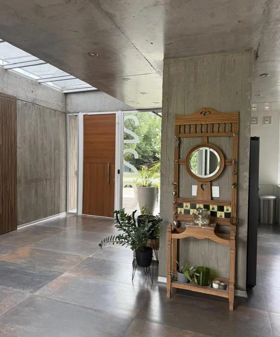 VENTA HERMOSA CASA 4 DORMITORIOS 5 BAÑOS PISCINA PARQUE KENTUCKY CLUB DE CAMPO FUNES 4