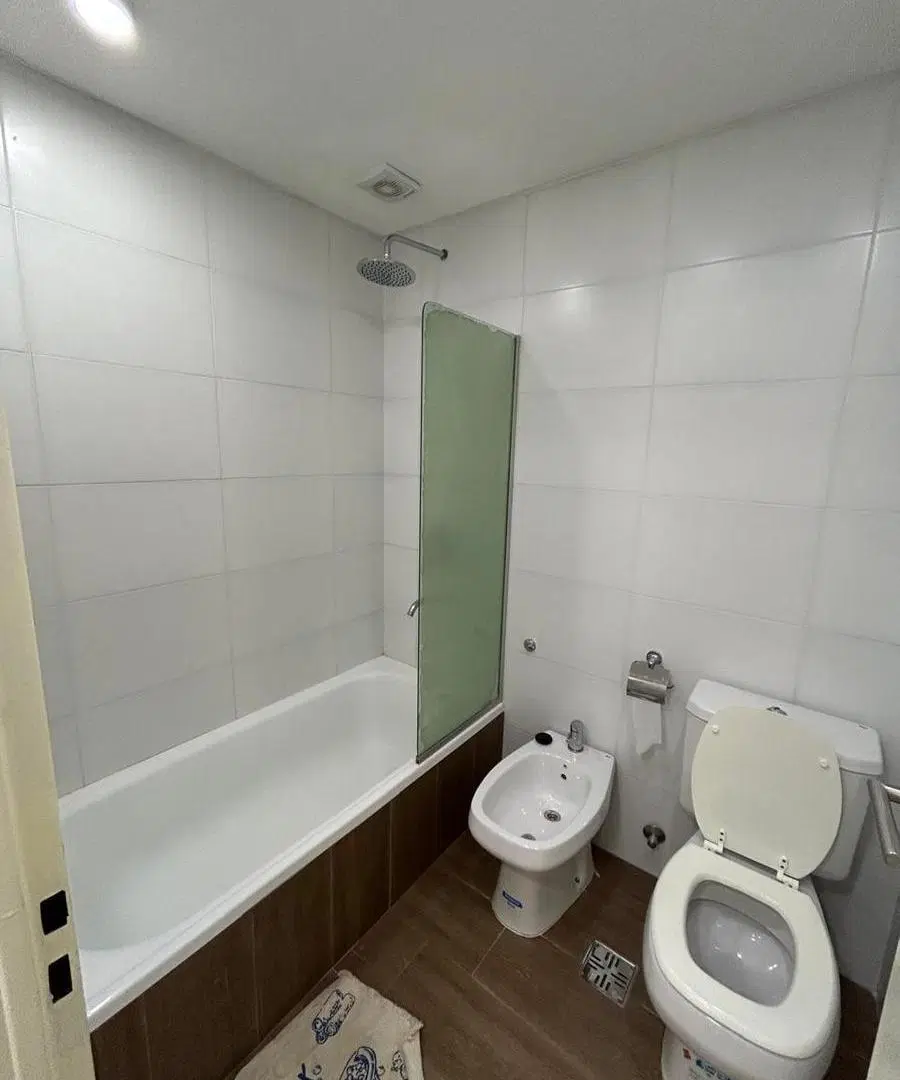 VENTA/PERMUTA DEPARTAMENTO DE 2 DORMITORIOS BALCON COCHERA ROSARIO 4