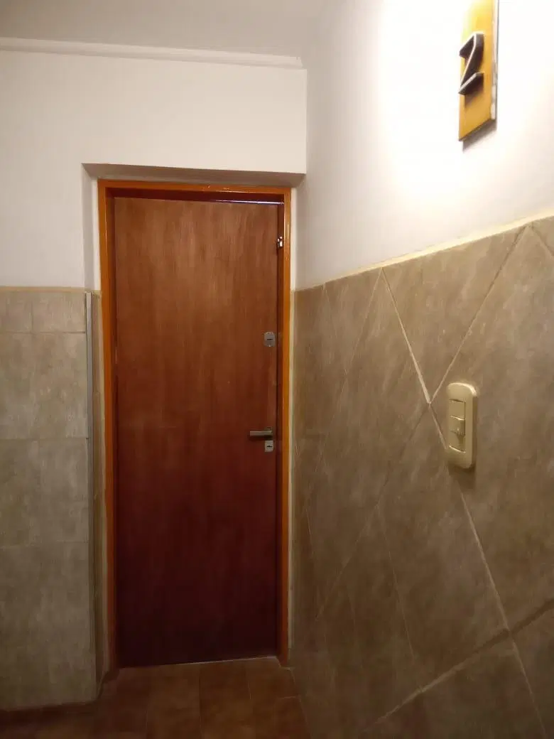VENTA / PERMUTA 1 DORMITORIO CON GAS / EXPENSAS BAJAS IDEAL INVERSION ABASTO A PASOS DE PELLEGRINI 6