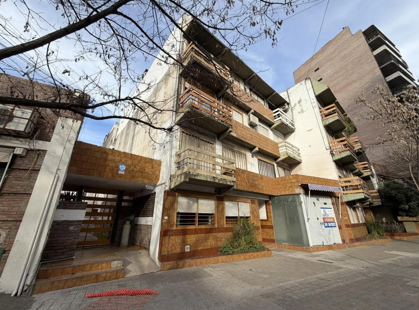 VENTA / PERMUTA 1 DORMITORIO CON GAS / EXPENSAS BAJAS IDEAL INVERSION ABASTO A PASOS DE PELLEGRINI 3