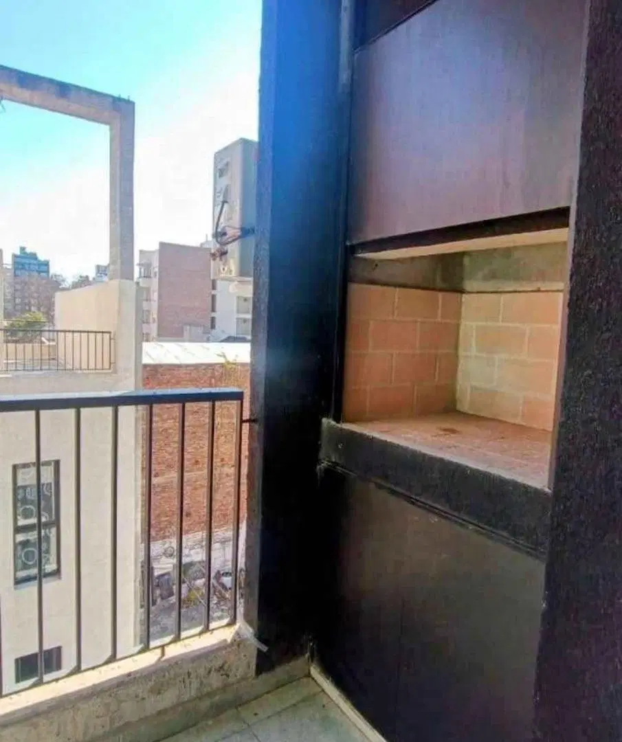 ALQUILER MONOAMBIENTE CON BALCON PARRILLA ZONA LOURDES MODERNO 1