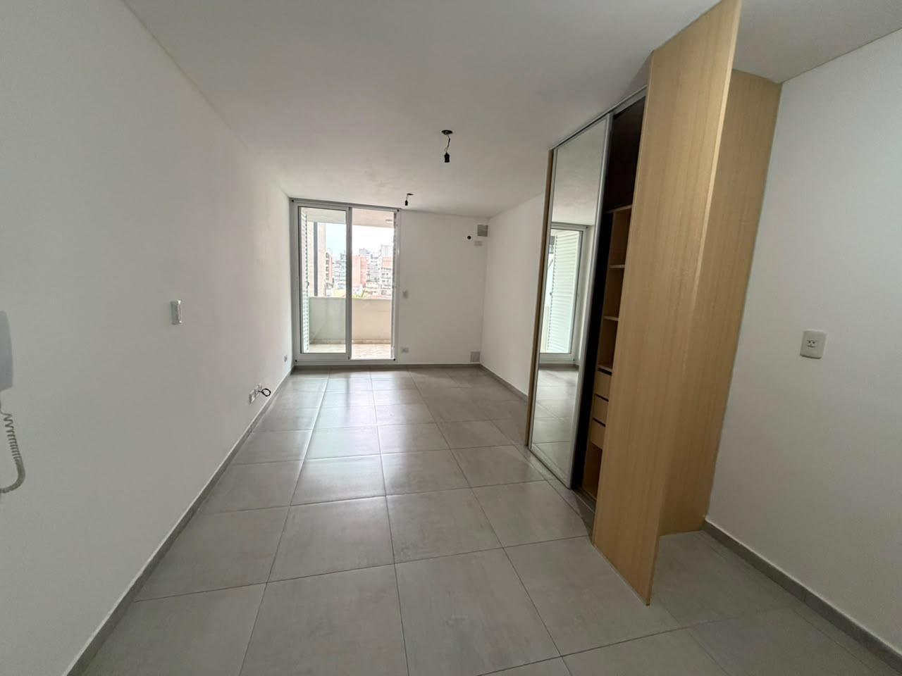 Foto de ALQUILER MONOAMBIENTE AL FRENTE CON BALCON AMENITIES ZONA RIO, imagen 1