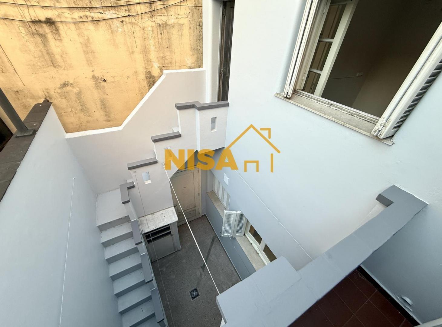 Foto de PERMUTA / VENTA CASA 3 DORMITORIOS 2 BAÑOS PATIO TERRAZA ABASTO COCHERA, imagen 5