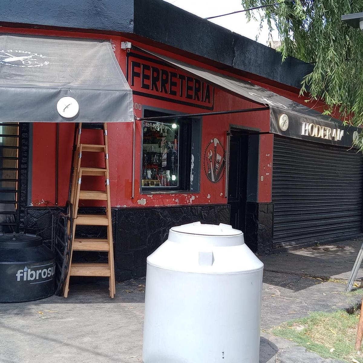Fondo de Comercio de Ferretería & Artículos de Barbería 2