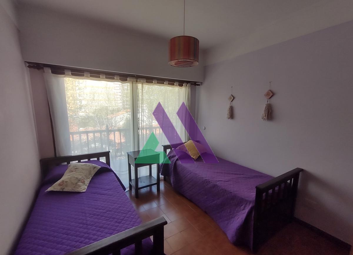 Impecable Departamento Céntrico de 3 Ambientes. Miramar 2