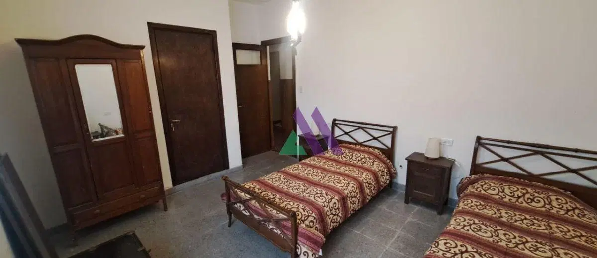 Excelente chalet de 4 dormitorios a 2 cuadras de la playa y 3 del centro. Miramar 2