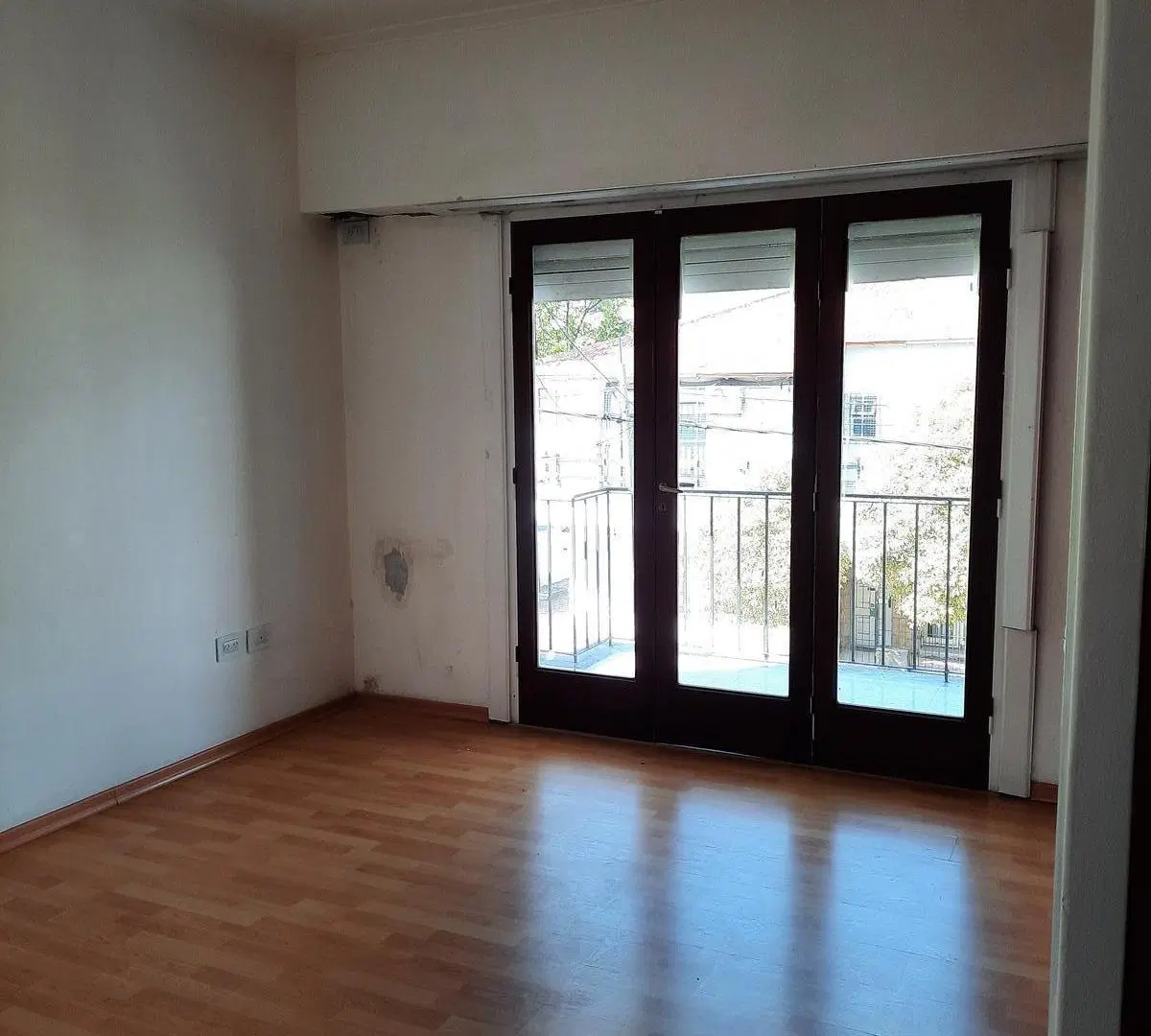 VENTA DE PROPIEDAD EN BLOCK APTA CRÉDITO CON LOCAL, GALPÓN Y VIVIENDA 4