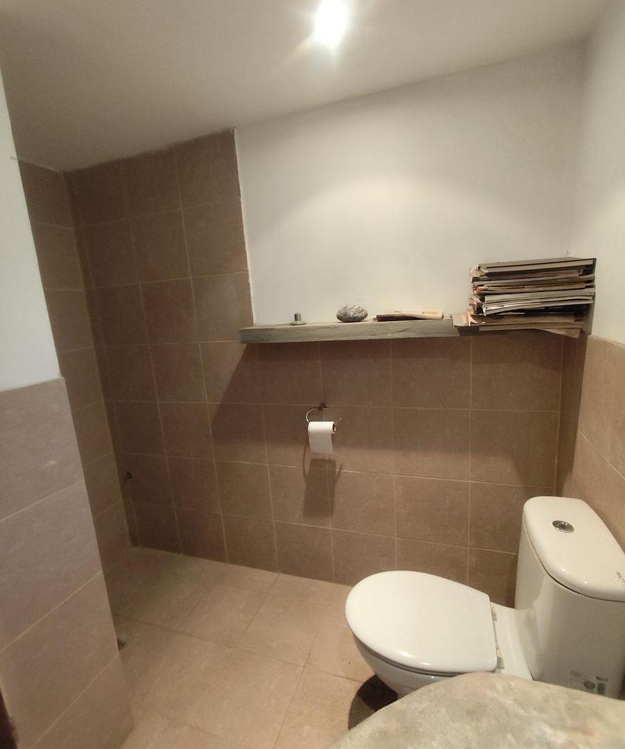 Foto de Venta Casa 6 Ambientes con Taller/Atelier y Quincho en Mar de Cobo, imagen 5