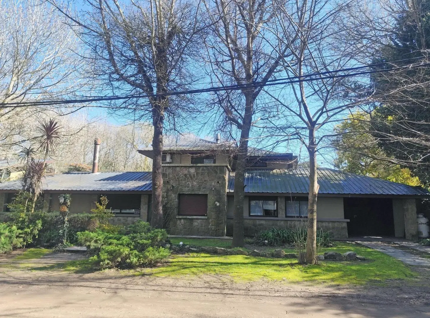 Venta Casa 6 Ambientes con Taller/Atelier y Quincho en Mar de Cobo 8
