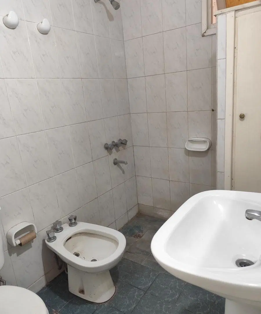 Departamento en Venta 3 Ambientes en La Perla | Planta Baja a la Calle con Patio 4