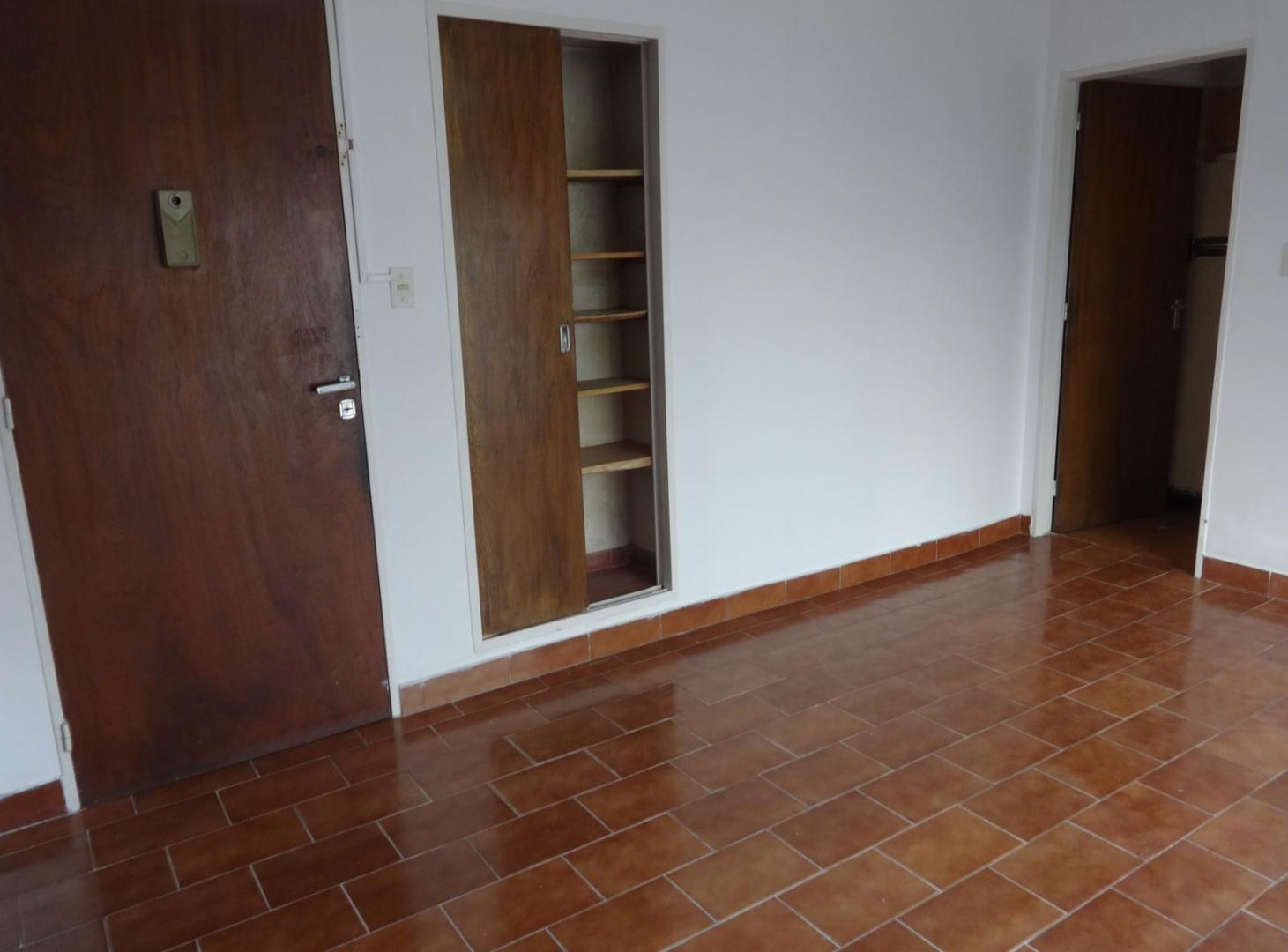 Foto de DEPARTAMENTO EN ALQUILER EN LA PERLA, imagen 5