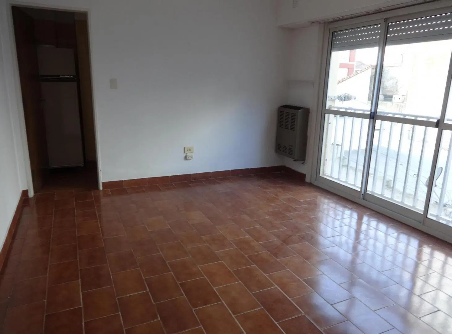 DEPARTAMENTO EN ALQUILER EN LA PERLA 8
