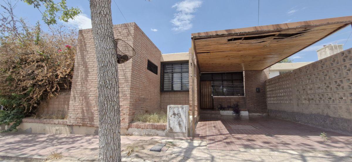 CASA EN VENTA, BARRIO GRÁFICO - GODOY CRUZ