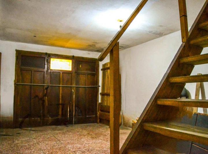 VENTA CASA 3 AMB. A RECICLAR C/GARAGE-PARQUE 3