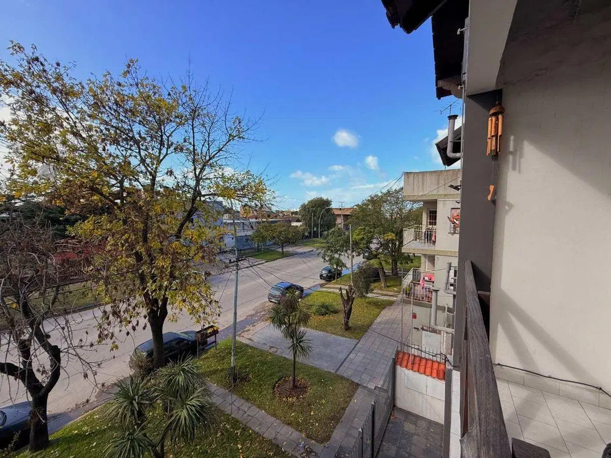 VENTA DEPTO 3 AMBIENTES EN AVENIDA LIBERTAD 5