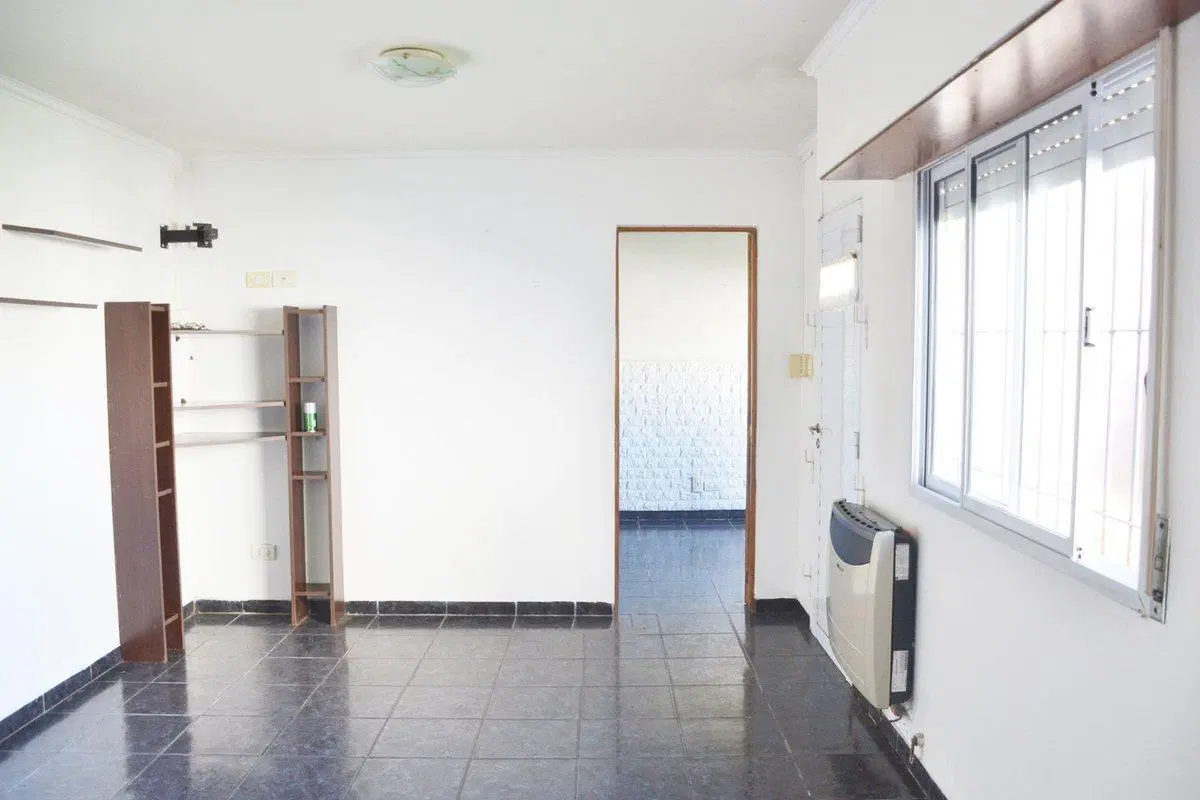 VENTA CASA 2 AMBIENTES PARQUE APTO CREDITO MOGOTES 4