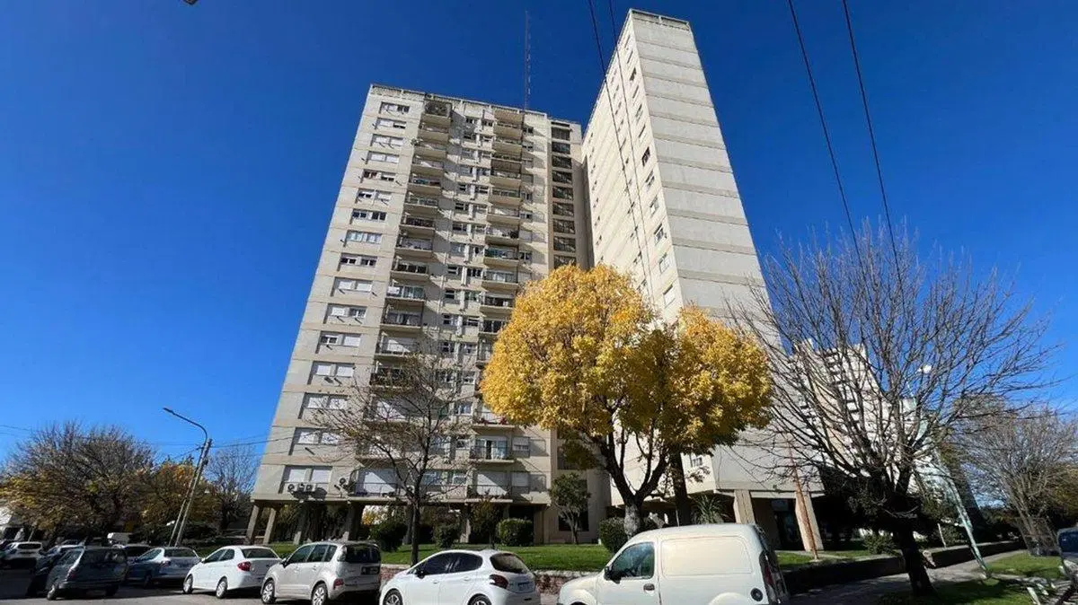 ALQUILER Depto 4 ambientes Villa Primera 2