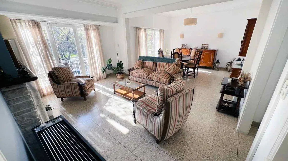 VENTA Depto 4 amb c/patio B San Juan Apto Credito 5