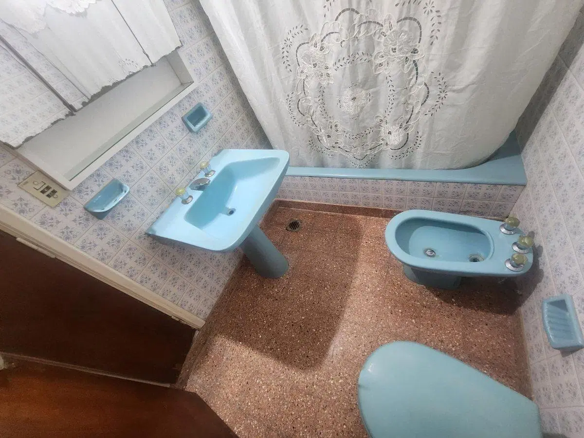 VENTA CASA DE TRES AMBIENTES BARRIO EL PROGRESO 4