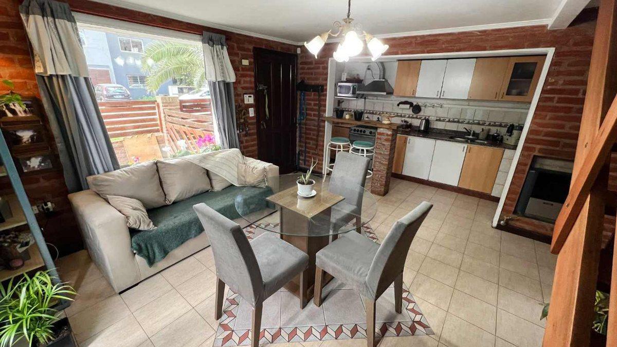 VENTA PH 4 Amb Apto Crédito con Garage Caisamar