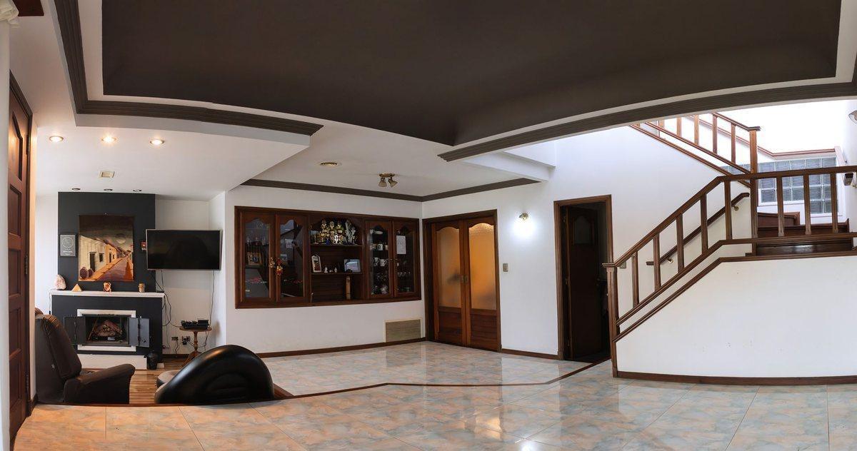 Foto de VENTA CASA 5 AMBIENTES COLINAS DE PERALTA RAMOS, imagen 4