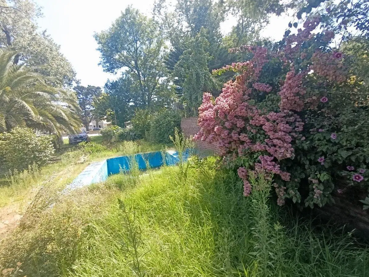 Venta Casa 3 ambientes con Pileta en Batan 5