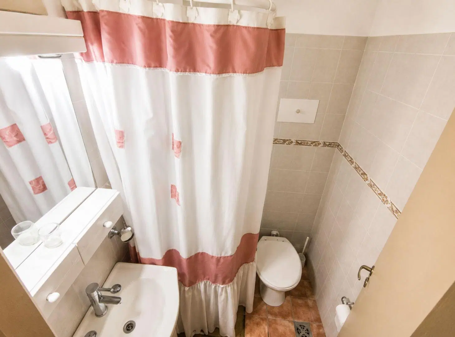 Venta Monoambiente en Miramar con Vista al Mar 3