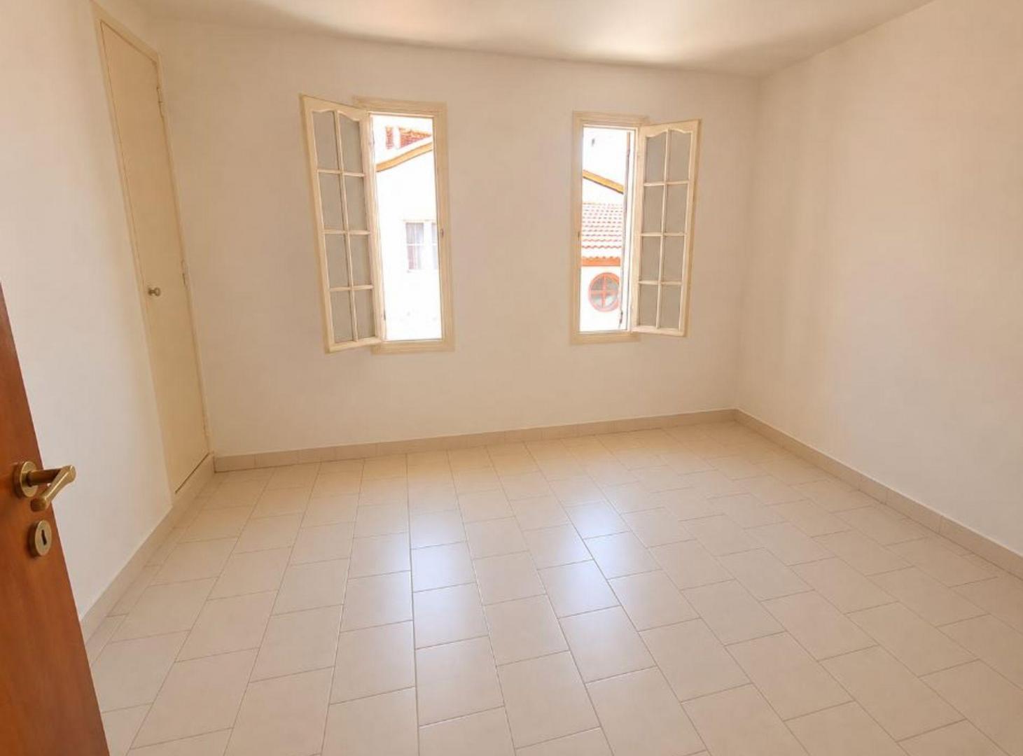 Foto de VENTA CASA 5 AMB PARQUE LURO + DUPLEX APTA CREDITO, imagen 5