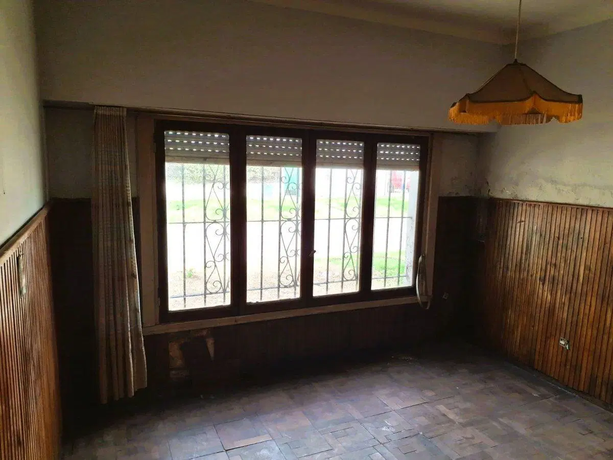 VENTA CASA 3 AMB  + 2 LOCALES EN BLOK  F. SANCHEZ 5