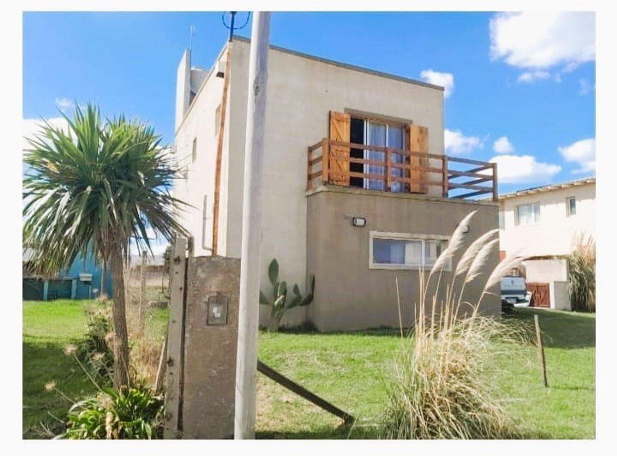 Foto de VENTA CASA 4 AMBIENTES VISTA AL MAR -MAR DEL SUD, imagen 4