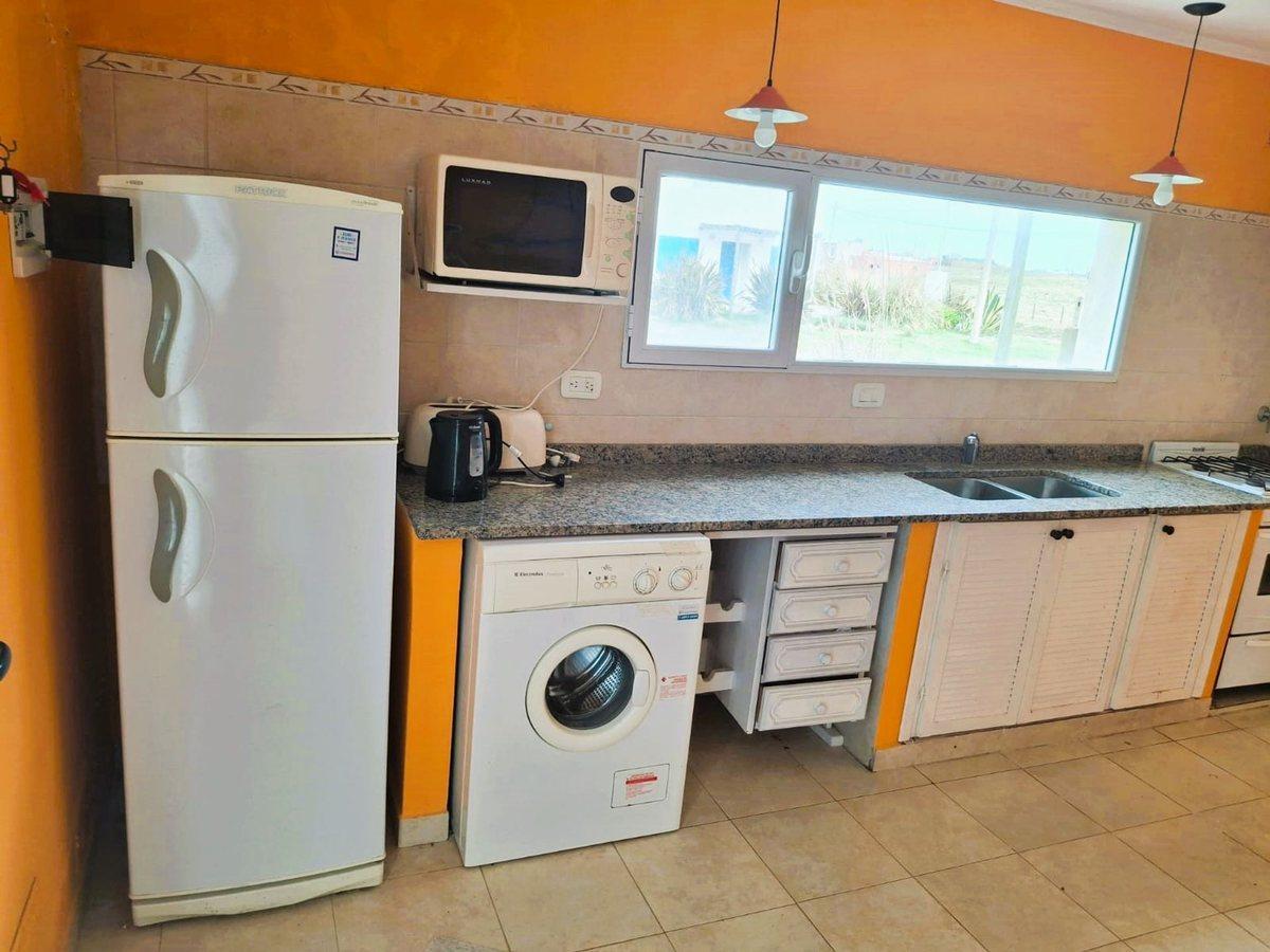 Foto de VENTA CASA 4 AMBIENTES VISTA AL MAR -MAR DEL SUD, imagen 2