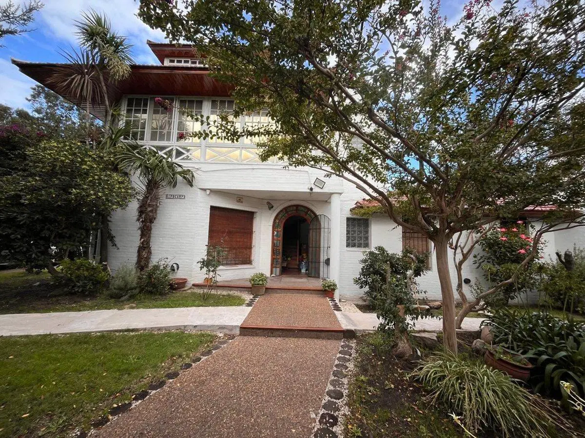 Venta Casa 5 Amb. Alfar + 2a Vivienda Piscina 2