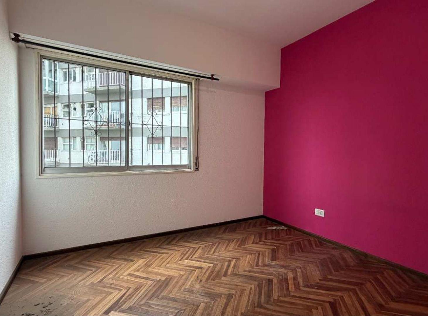 Foto de VENTA Departamento 3 ambientes Barrio Sarmiento, imagen 3
