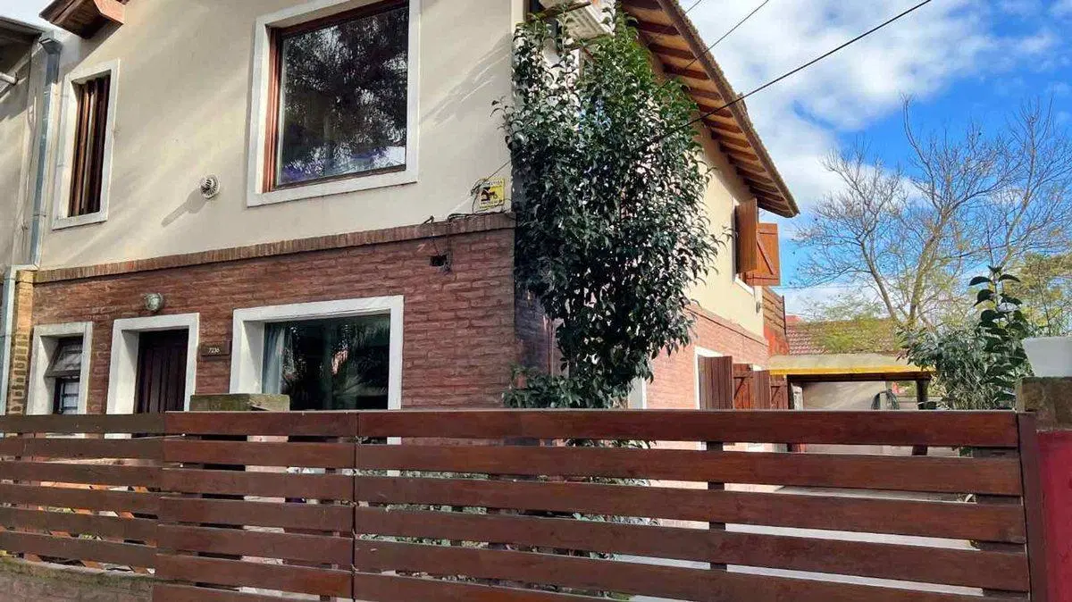 VENTA PH 4 Amb Apto Crédito con Garage Caisamar 2