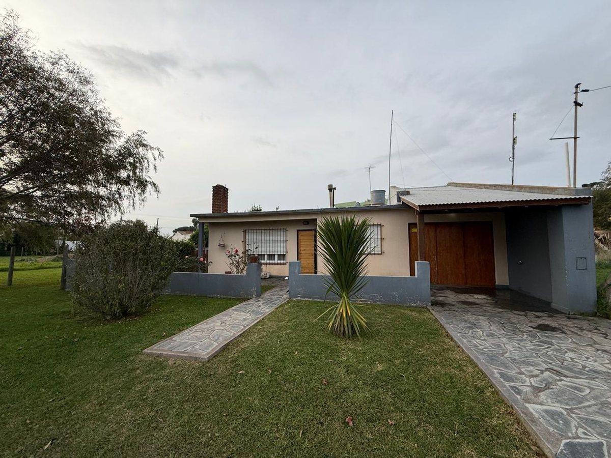 Foto de VENTA DOS CASAS EN CHAPADMALAL, imagen 2