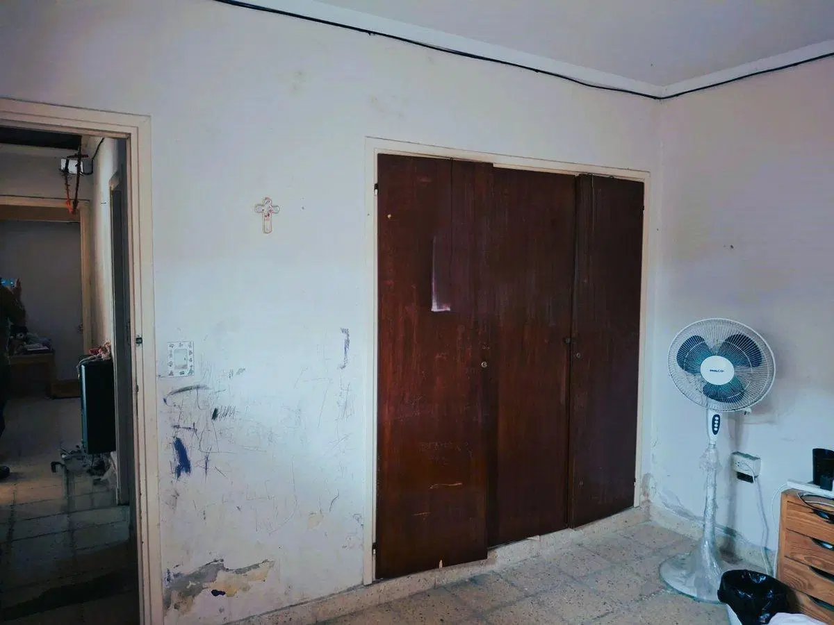 Venta local y departamentos 3 ambientes P. Mogotes 8