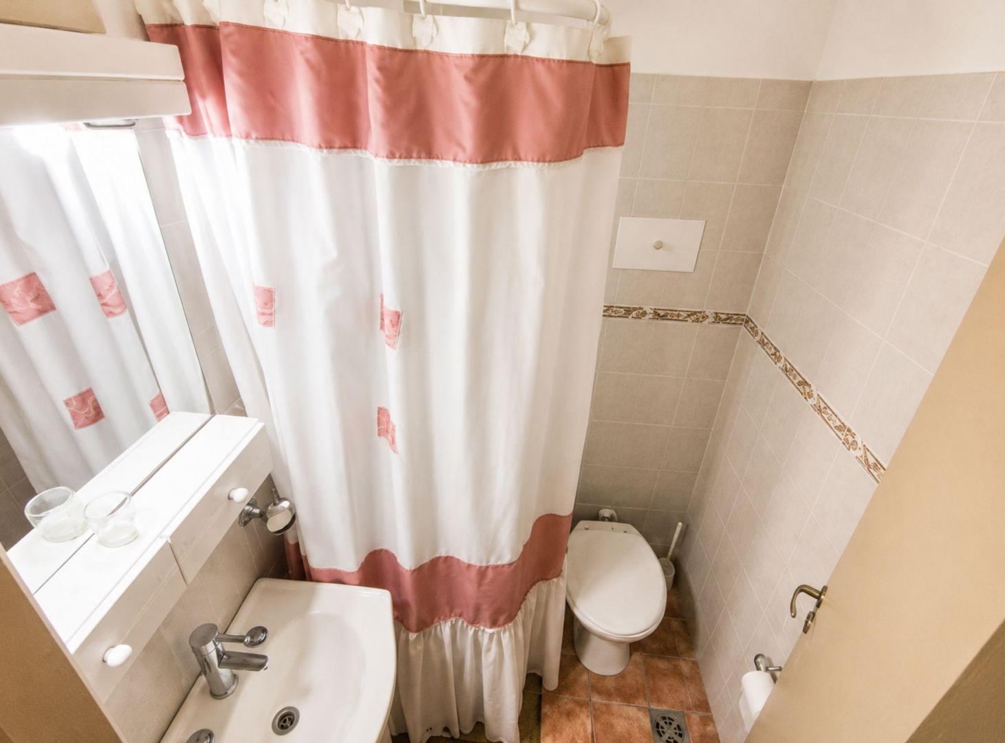 Foto de Venta Monoambiente en Miramar con Vista al Mar, imagen 1
