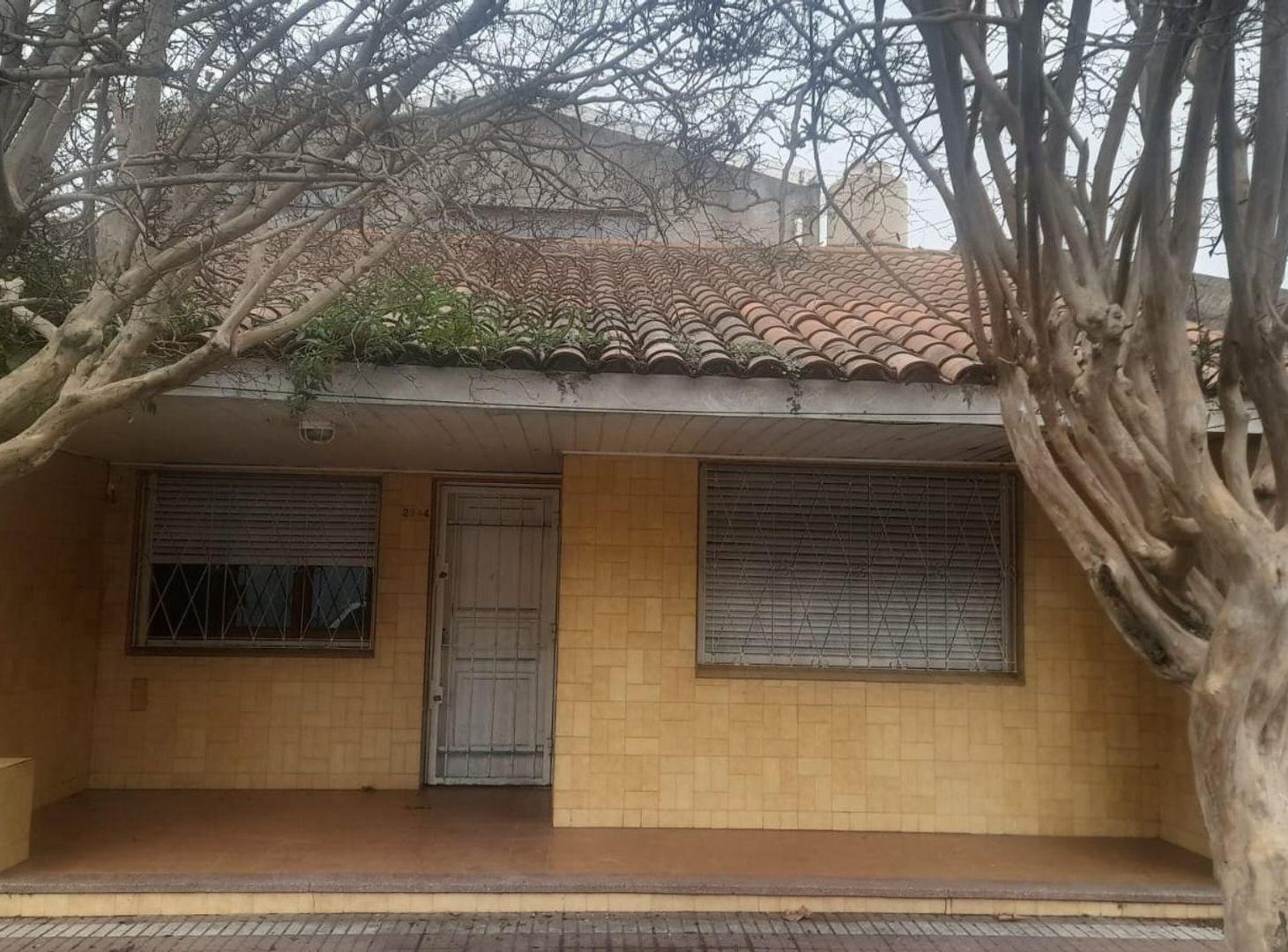 Foto de ALQUILER CASA 3 AMB.B BERNARDINO RIVADAVIA, imagen 2