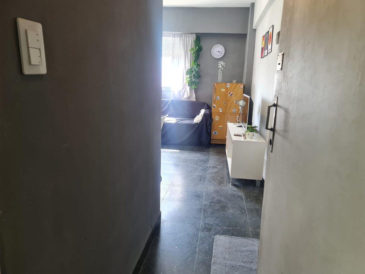 Foto de VENTA DEPTO 2 AMB CENTRO AMOBLADO APTO CREDITO, imagen 4