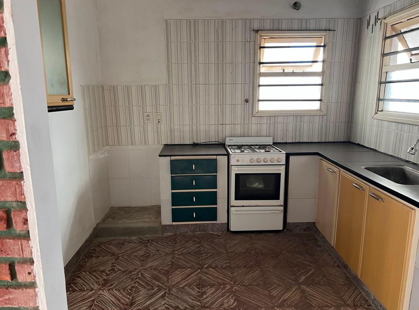 Foto de VENTA CASA 3 AMB + CASA 2 AMB LOS PINARES EN BLOCK, imagen 2