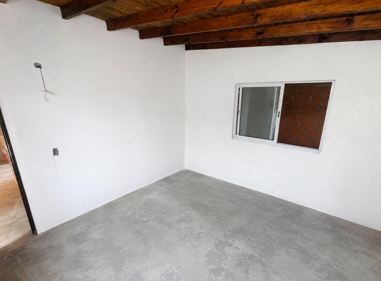 Foto de Venta Casa Dos Ambientes Acantilados a Terminar, imagen 4