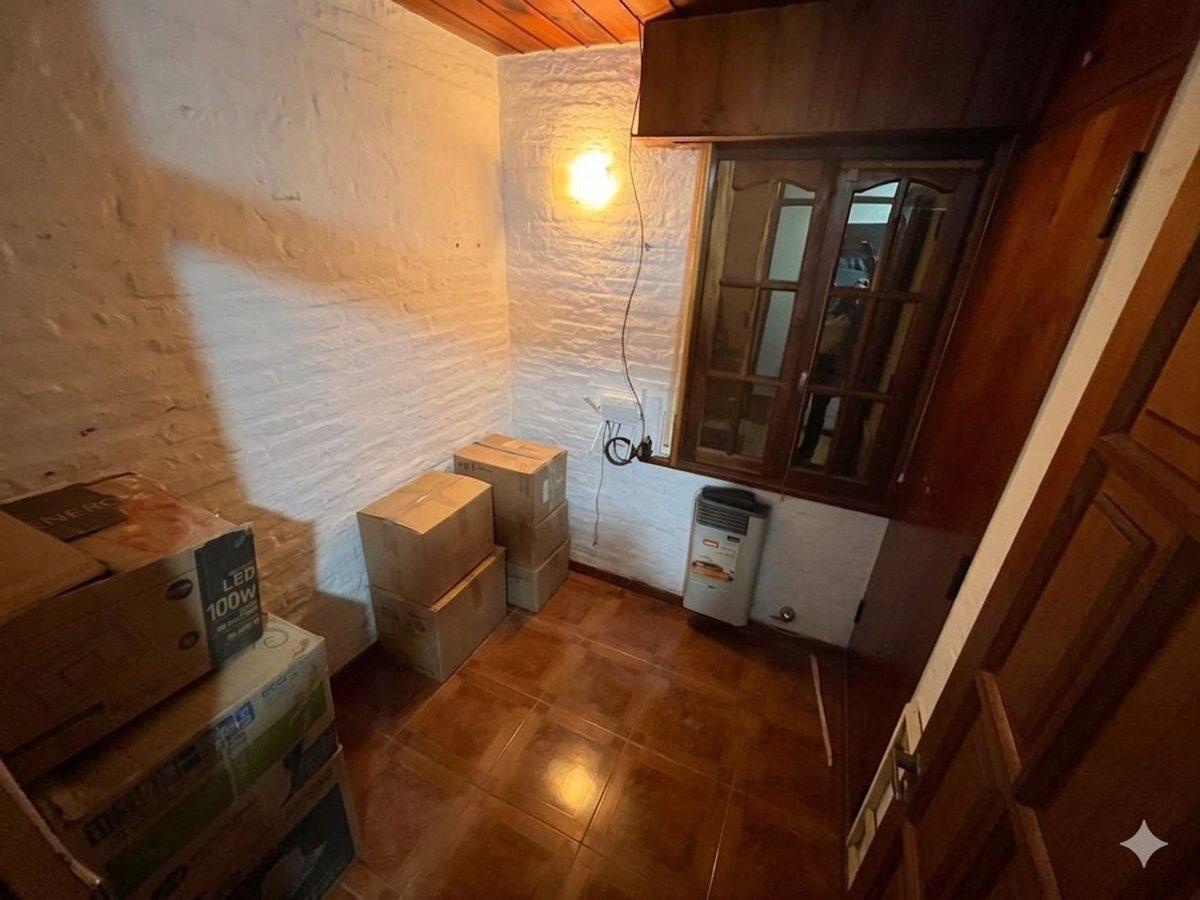 Foto de Venta Casa 5 Amb. Alfar + 2a Vivienda Piscina, imagen 2
