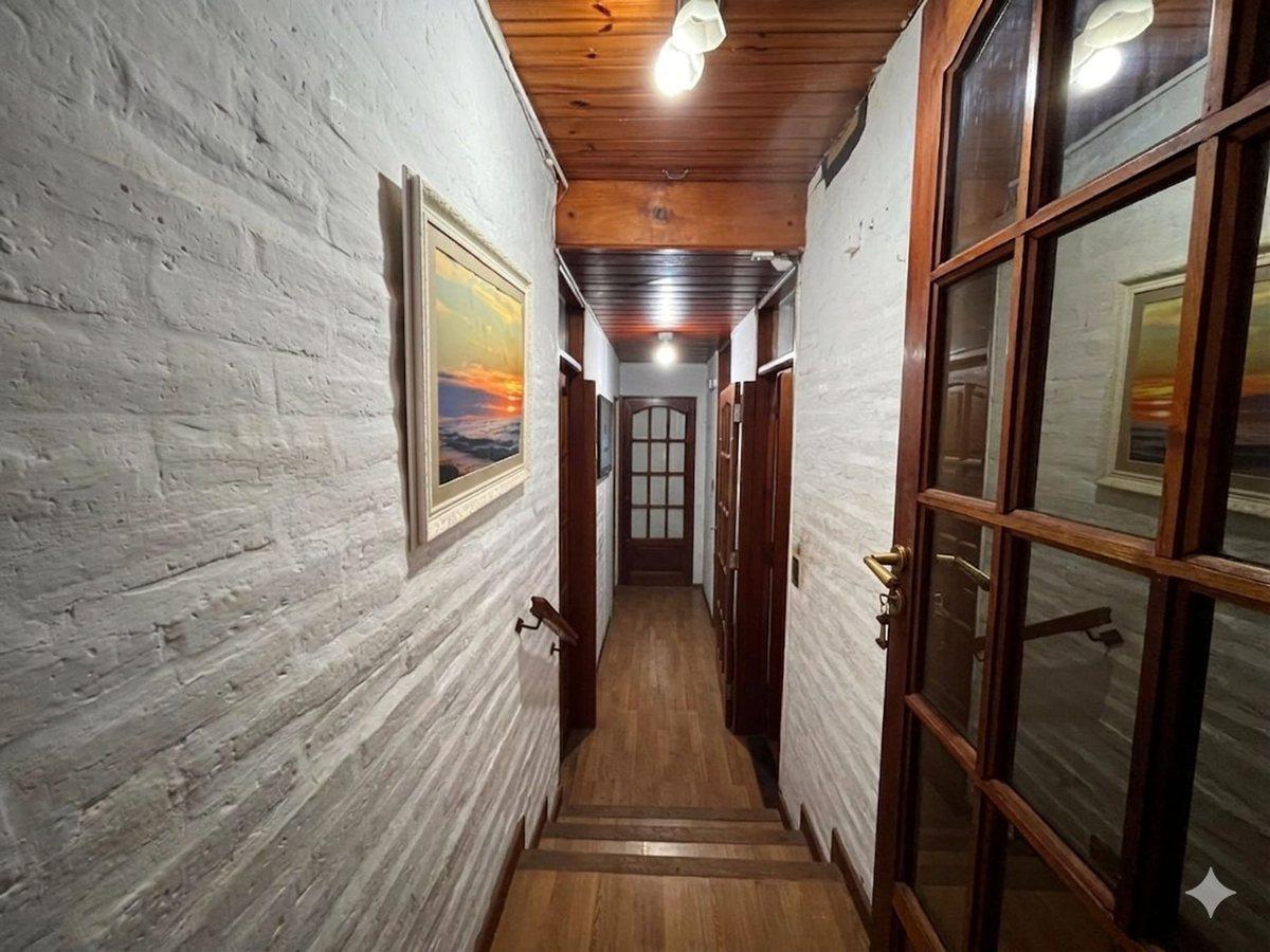 Foto de Venta Casa 5 Amb. Alfar + 2a Vivienda Piscina, imagen 3