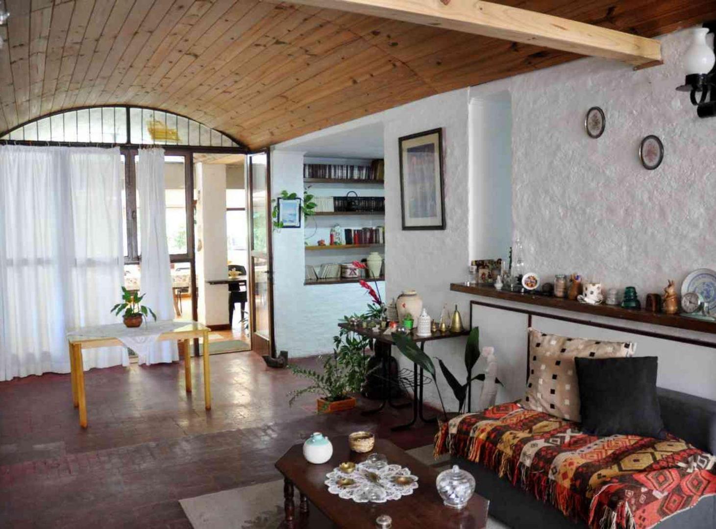 Foto de VENTA CASA 4 AMBIENTES +DEPARTAMENTO COLINA ALEGRE, imagen 1