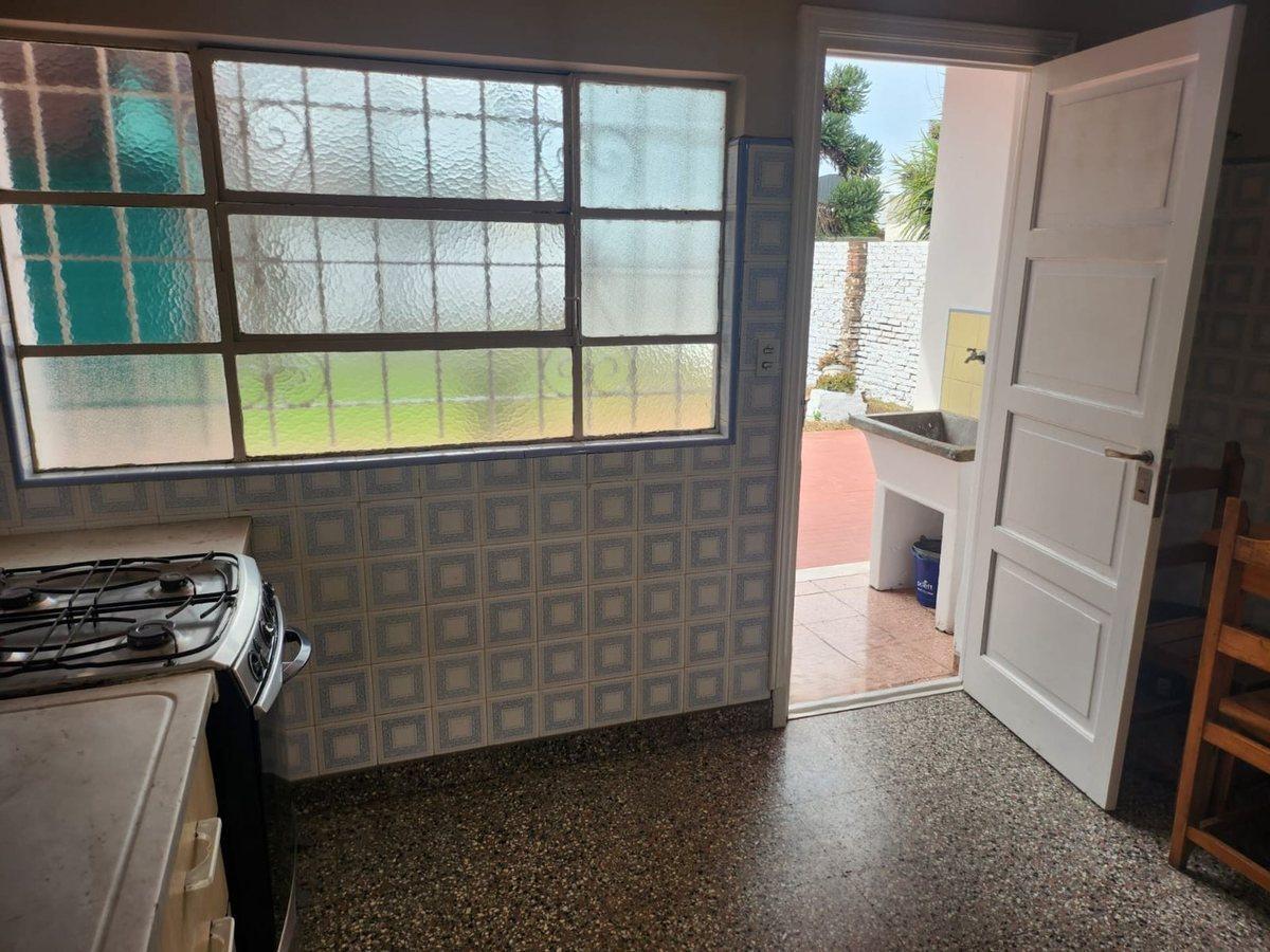 Foto de VENTA CASA DE TRES AMBIENTES BARRIO EL PROGRESO, imagen 5